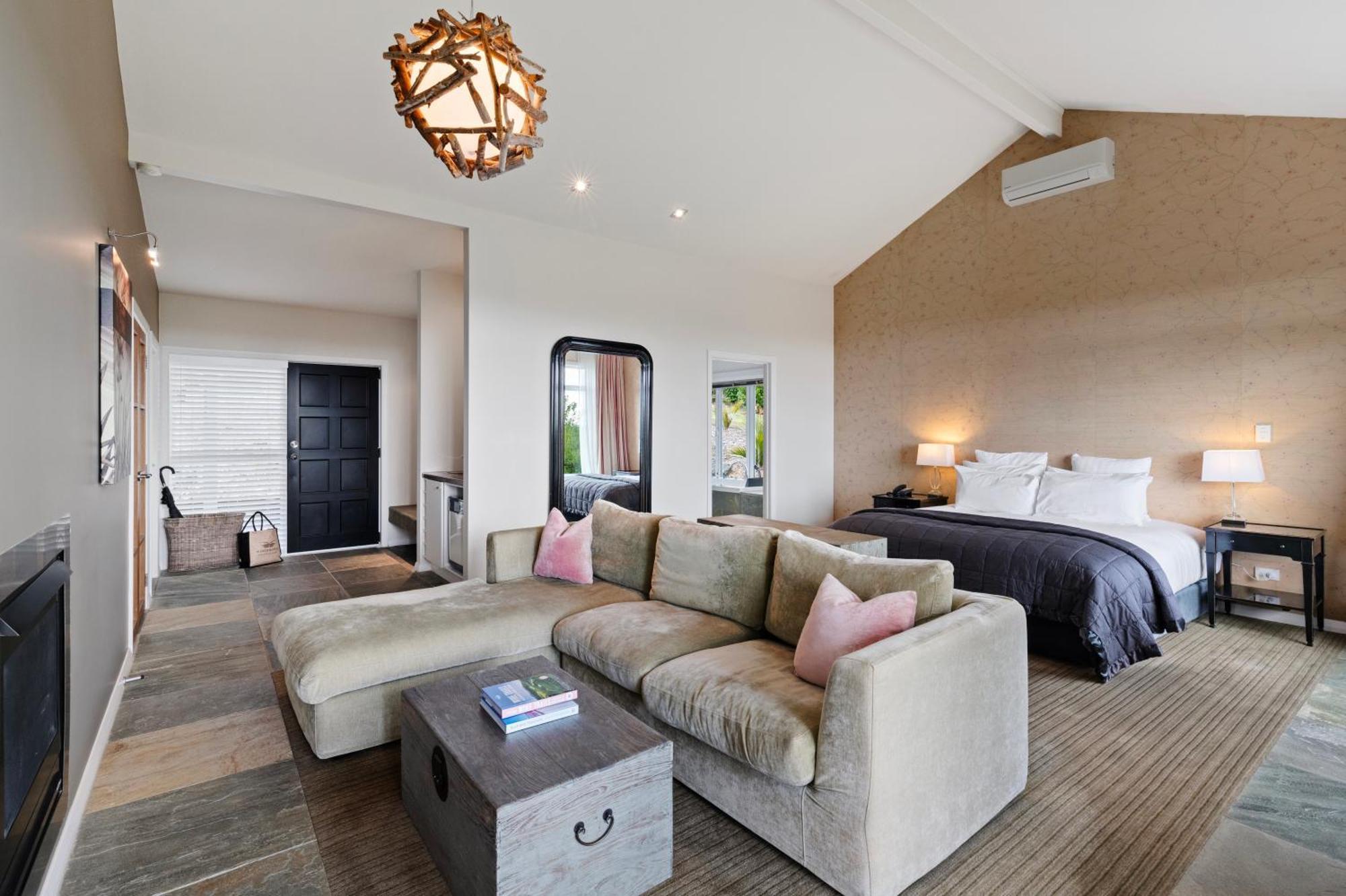 Woodhouse Mountain Lodge Warkworth Εξωτερικό φωτογραφία